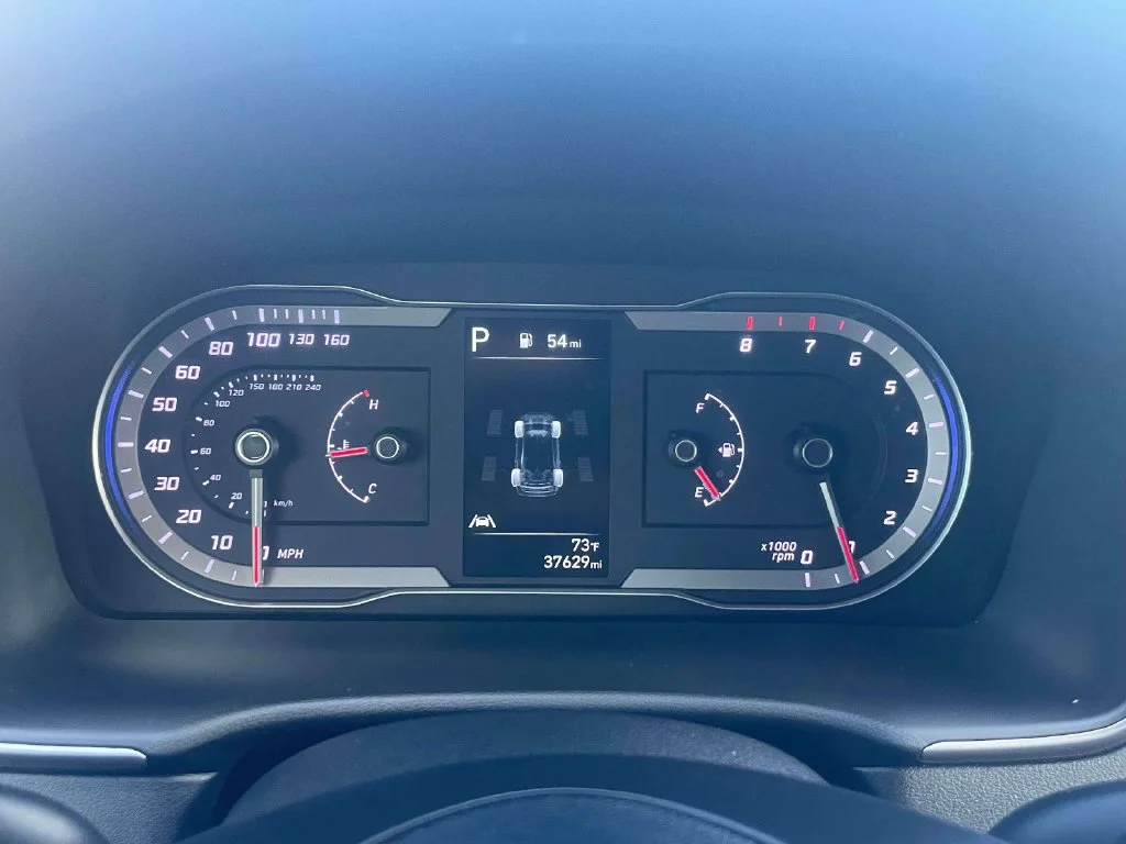 Certified Used 2023 Black Hyundai SE image 26