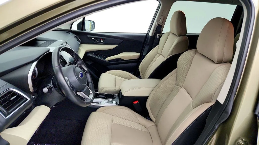 Used 2022 Autumn Green Metallic Subaru Premium 7-Passenger w/ Convenience Package & Wireless Charger image 20