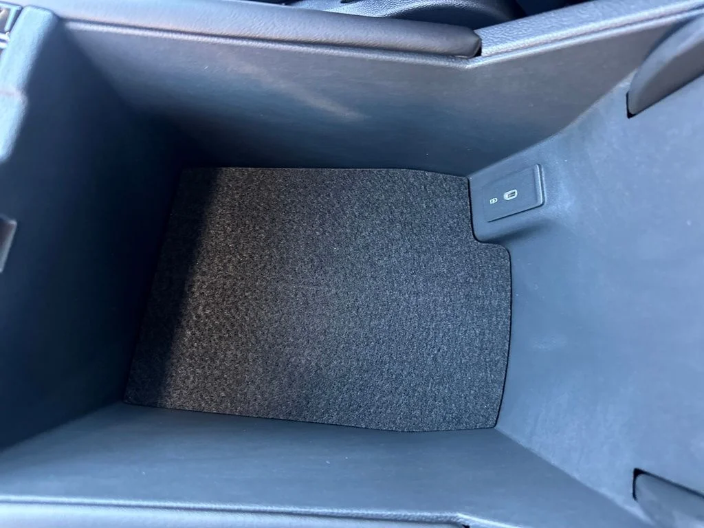 New 2026  Volkswagen 2.0T SEL Premium R-Line image 29