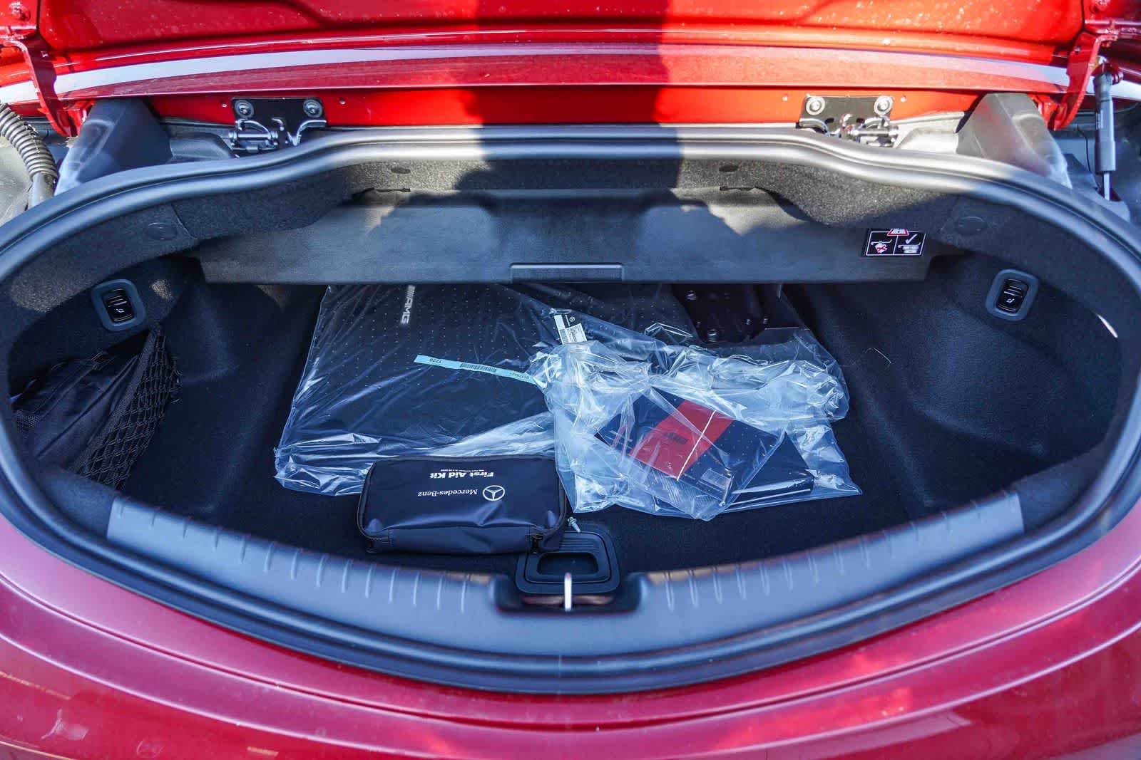New 2026 MANUFAKTUR Patagonia Red Metallic Mercedes-Benz AMG® CLE 53 image 12