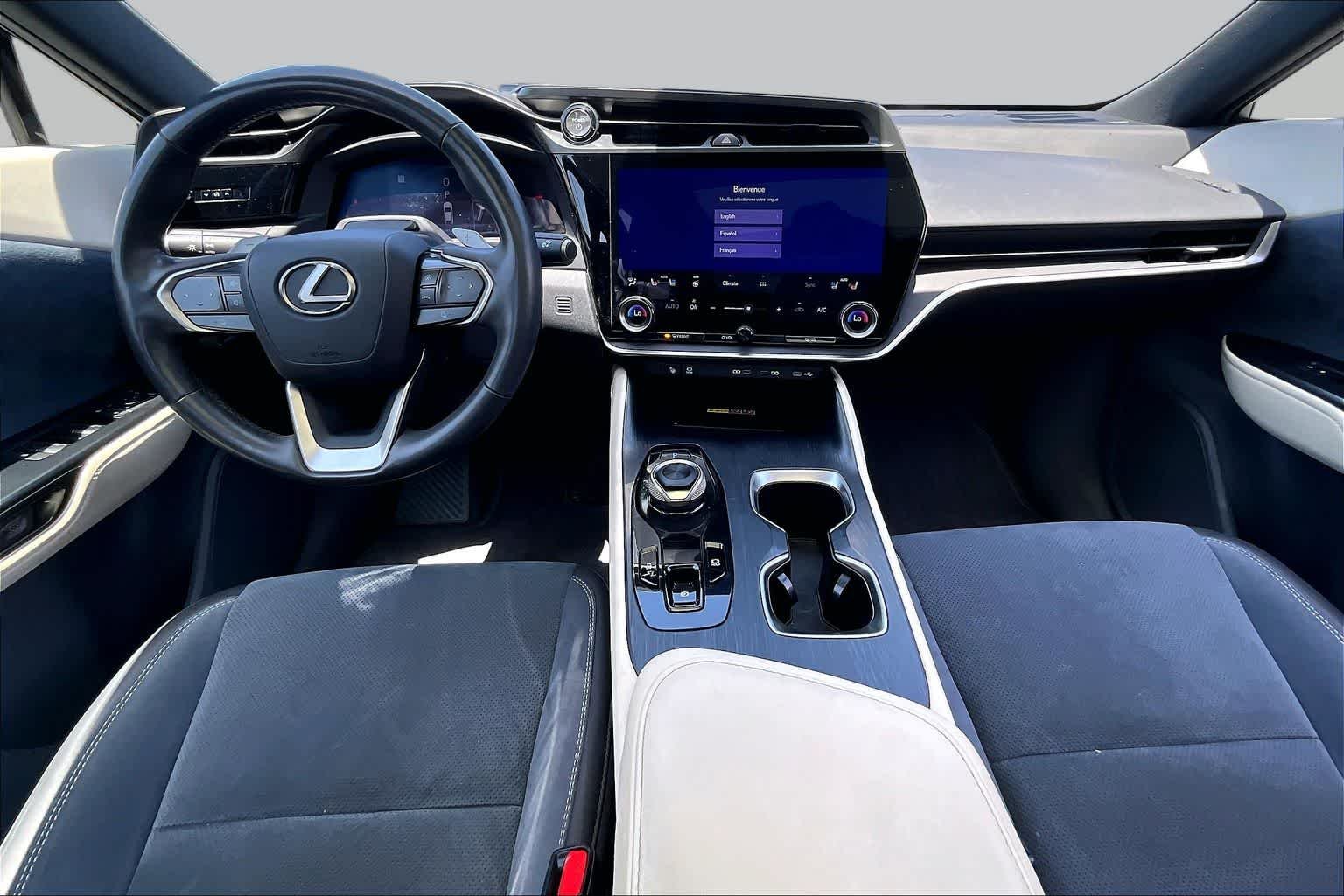 Certified Used 2023 Eminent White Pearl Lexus Luxury image 16