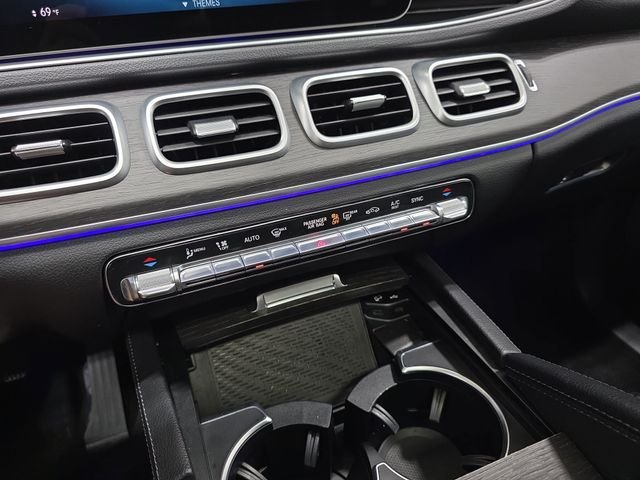 Used 2021 White Mercedes-Benz GLE 350 image 24