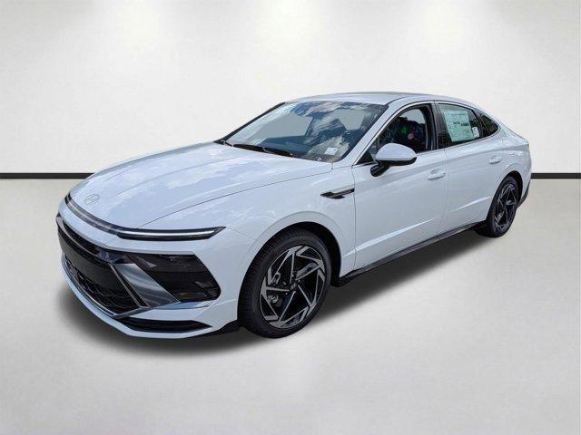 New 2026 Serenity White Hyundai SEL Sport image 8