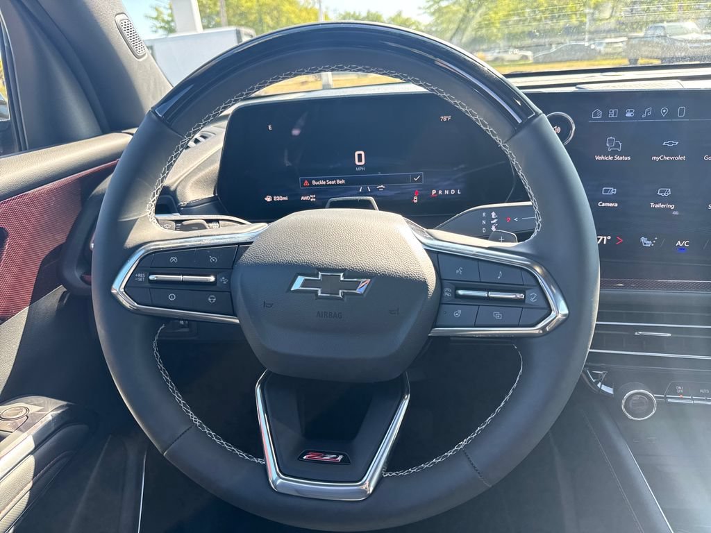 New 2026 Mosaic Black Metallic Chevrolet Z71 image 15