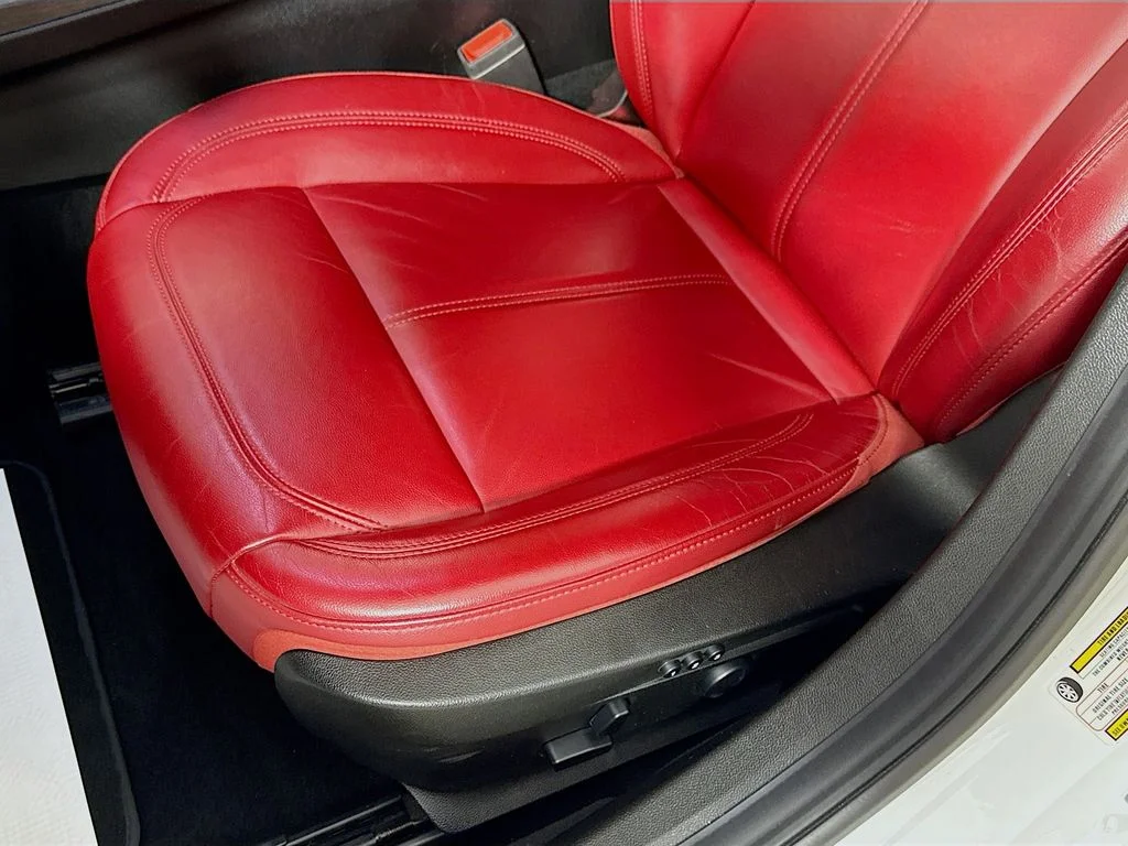 Used 2018 Alfa White Alfa Romeo Ti image 25