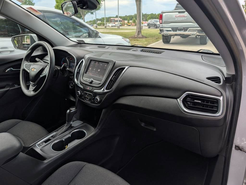 Used 2020 Silver Ice Metallic Chevrolet LT image 17