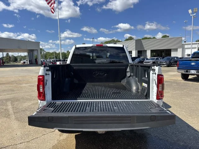 Used 2023 White Ford XLT image 31