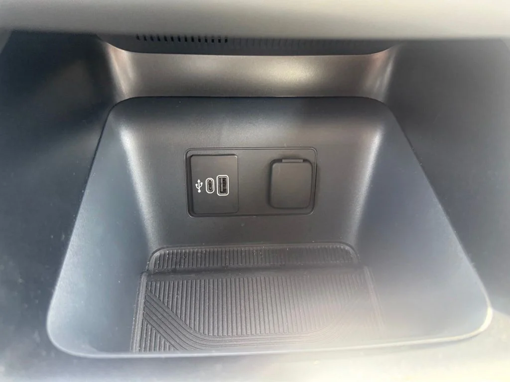 New 2026 Space White Metallic Ford Active image 20