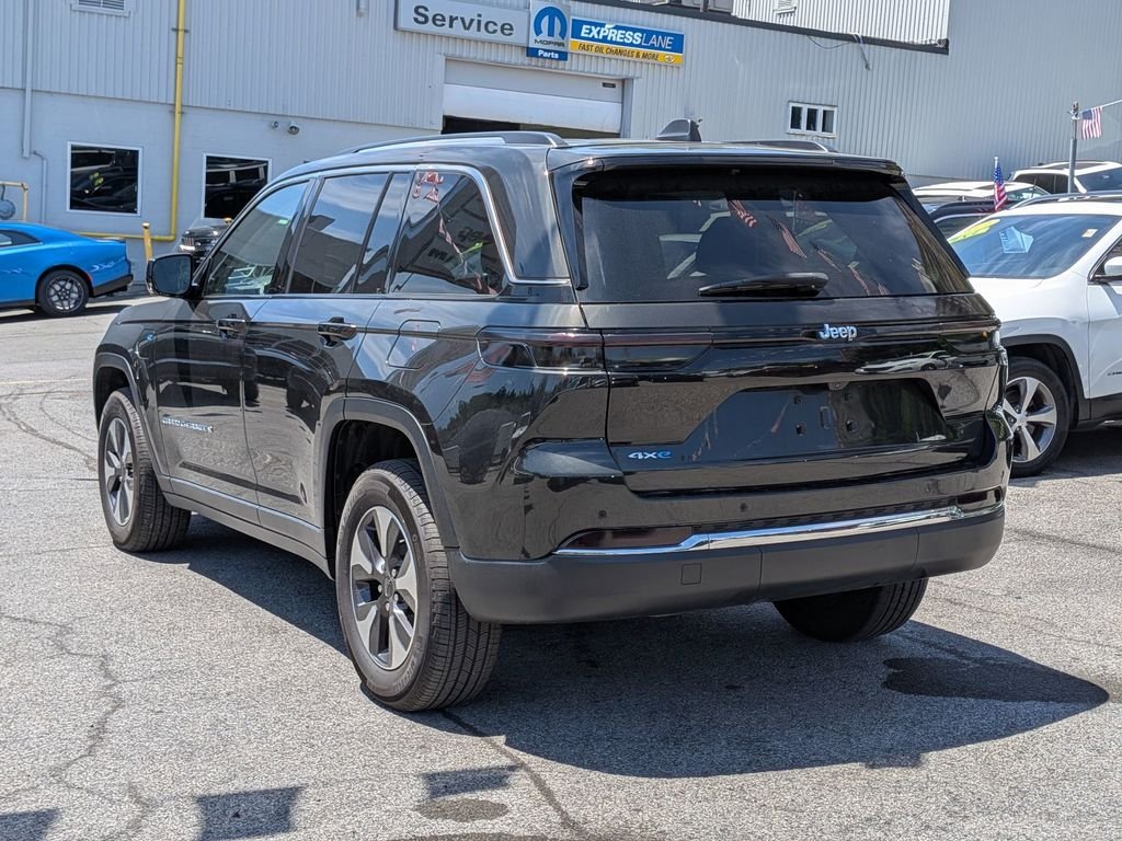 Used 2023 Brown Jeep 4xe image 10