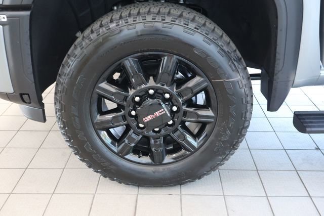 New 2026 Sterling Metallic GMC AT4 image 10
