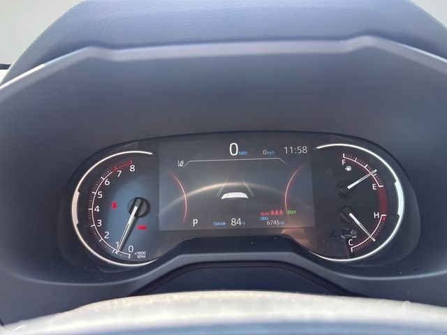 Used 2025 Silver Toyota XLE Premium image 12