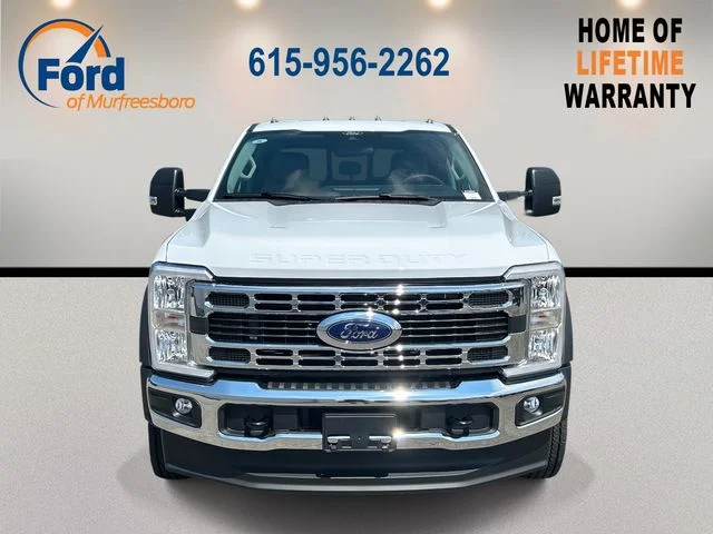 New 2026 Oxford White Ford F-450® XL image 2