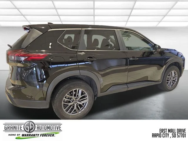 Used 2026 Black Nissan SV image 5