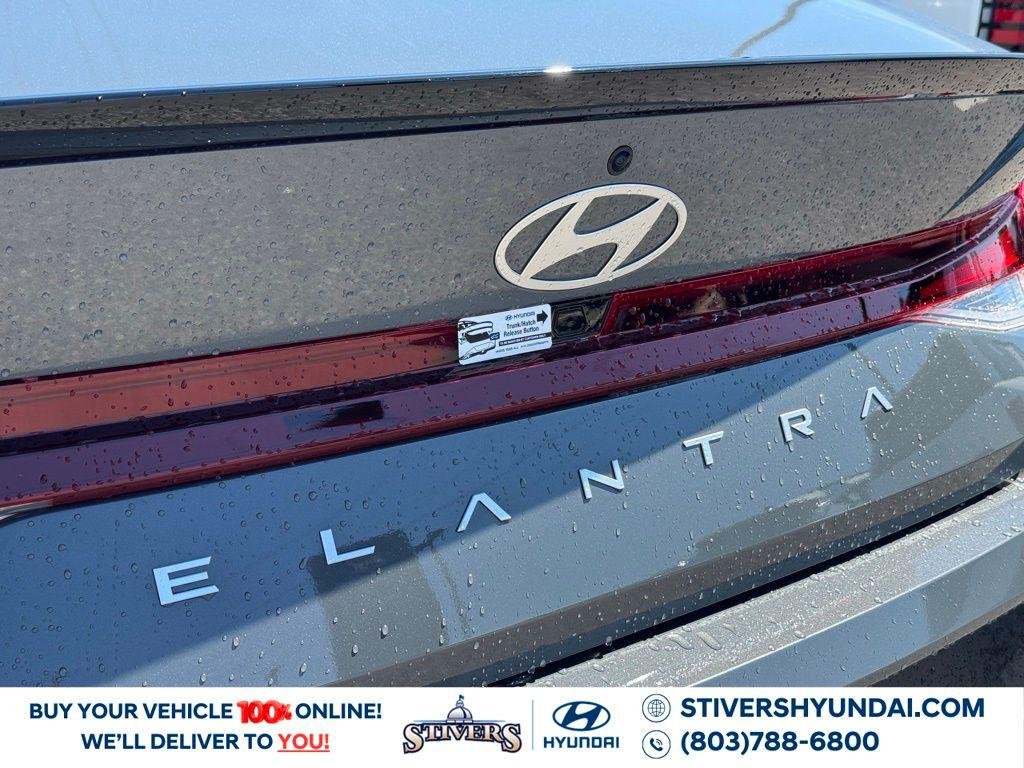 2026 Hyundai Elantra SEL Sport - Photo 14