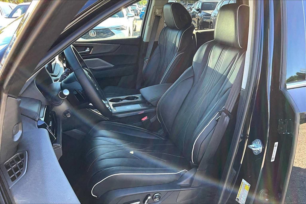 New 2026 Black Acura Advance Package image 9
