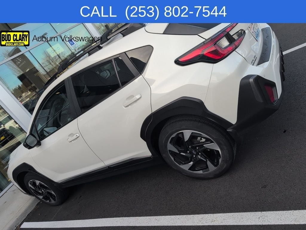 Used 2024 Crystal White Pearl Subaru Limited image 7