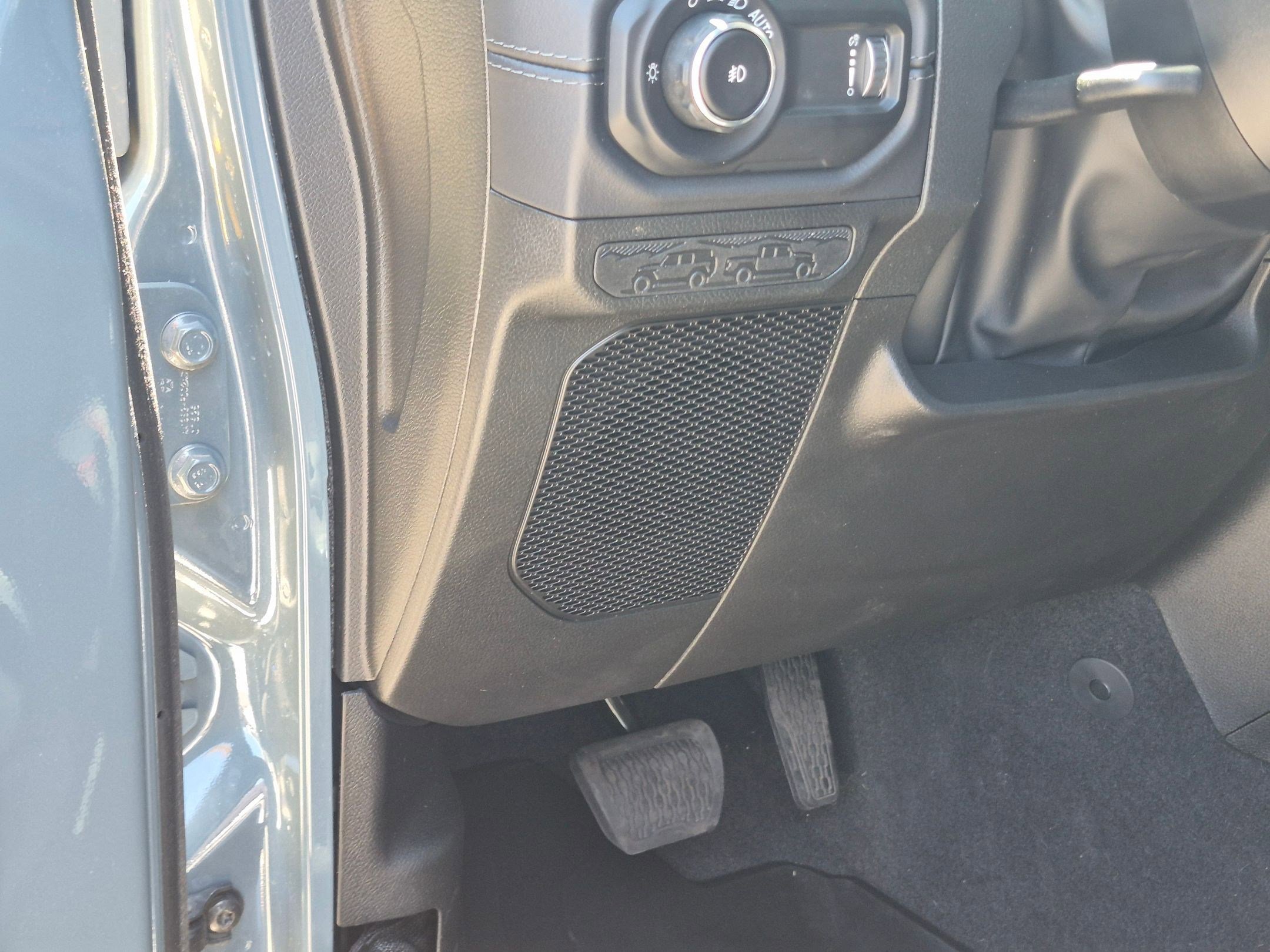 Ken Garff Cert 2025 Anvil Clearcoat Jeep Rubicon X image 14