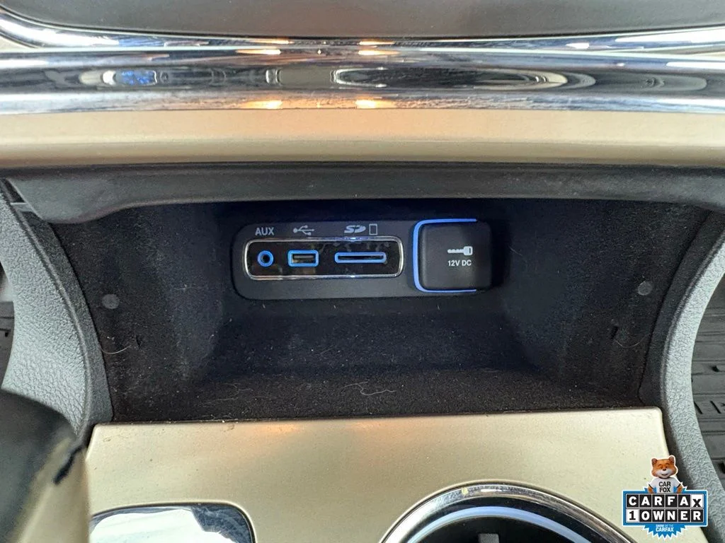 Used 2017 Gray Jeep Limited image 23