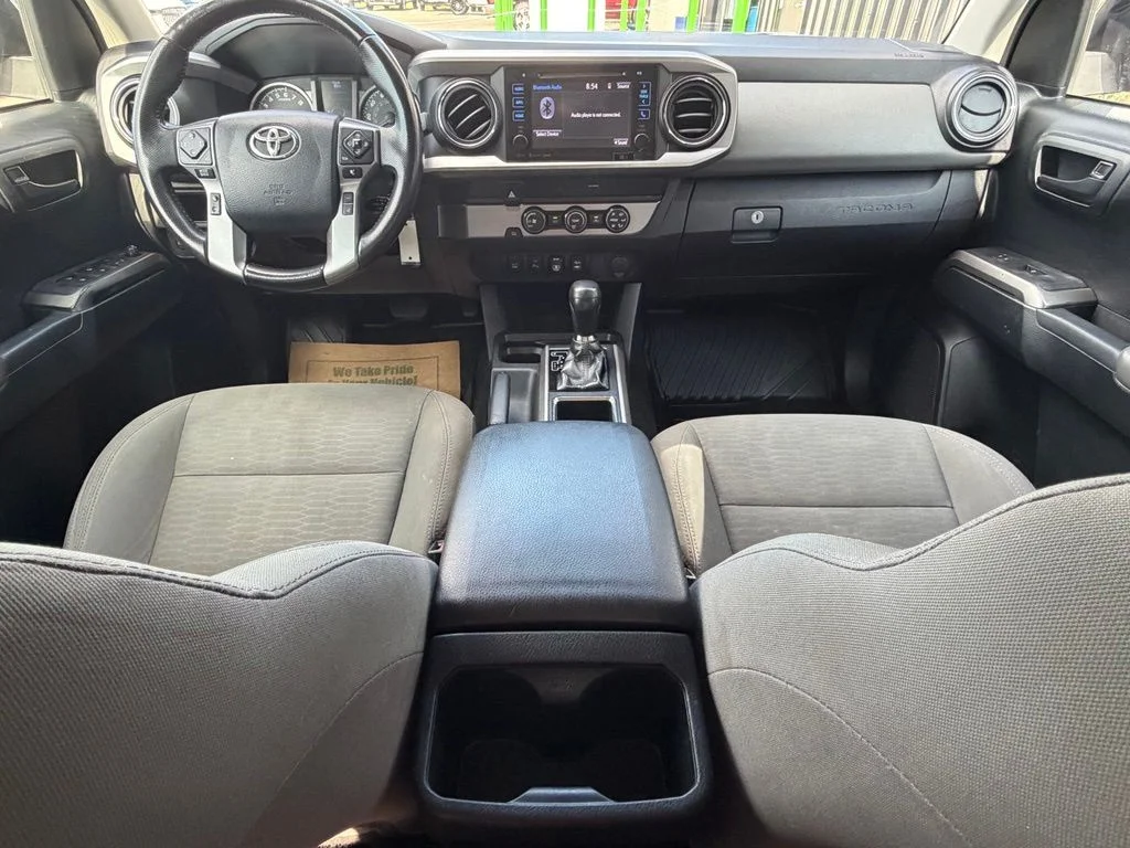 Used 2019 Gray Toyota SR5 image 8