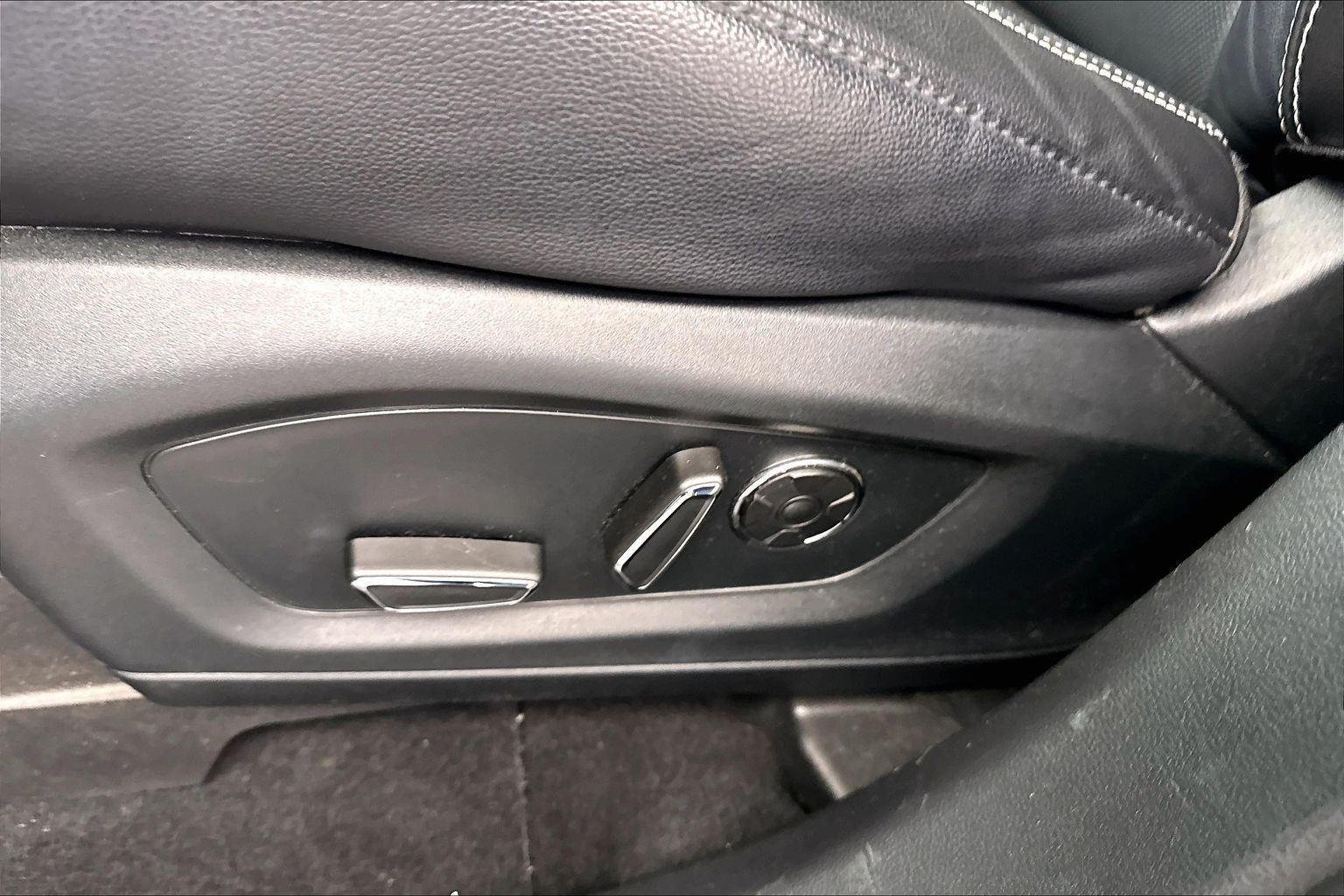 Used 2020 Agate Black Metallic Ford ST image 22