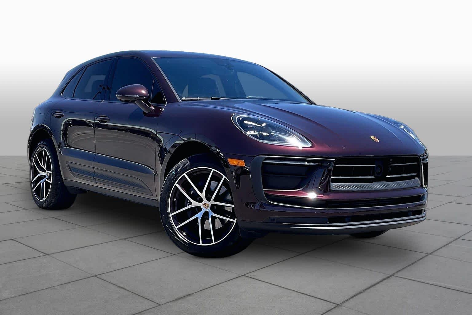 Used 2023 Copper Ruby Metallic Porsche  image 3