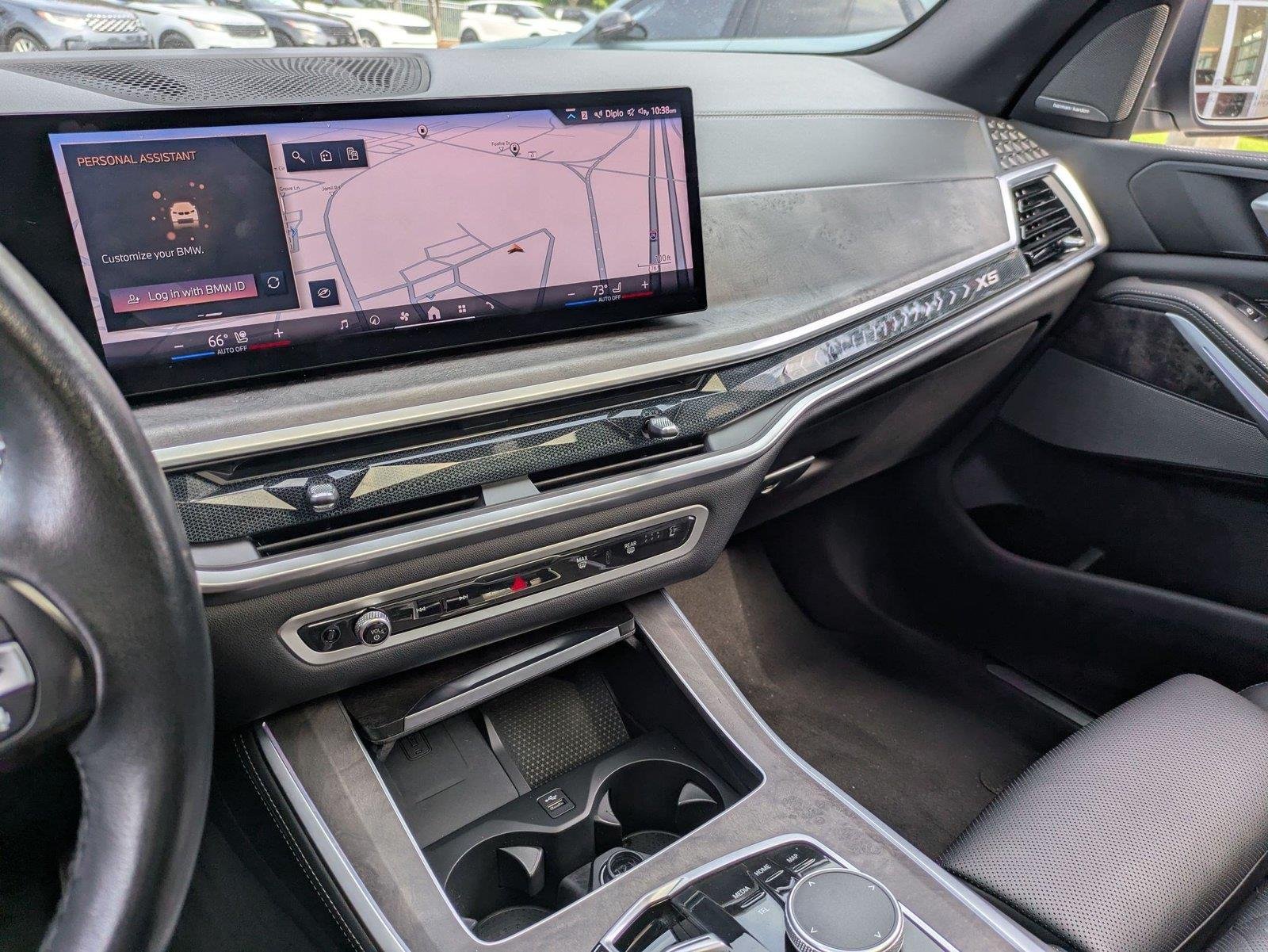 Used 2024 Alpine White BMW xDrive40i image 20