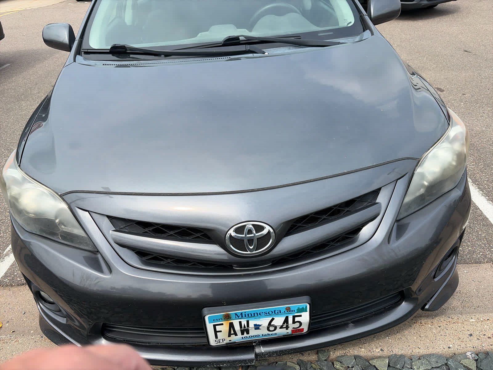 Used 2013 Toyota Corolla S with VIN 2T1BU4EE7DC101931 for sale in Golden Valley, MN