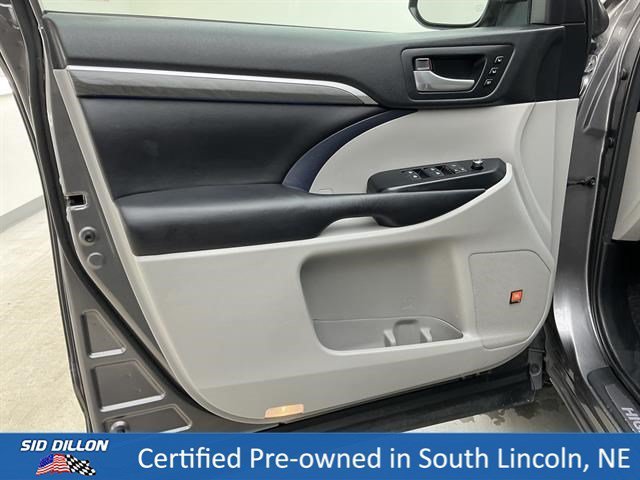 Used 2018 Predawn Gray Mica Toyota Limited Platinum image 15