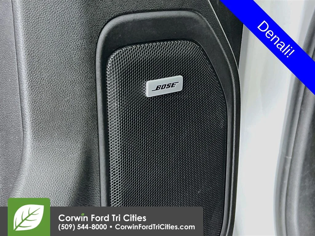 Used 2020  GMC Denali image 13
