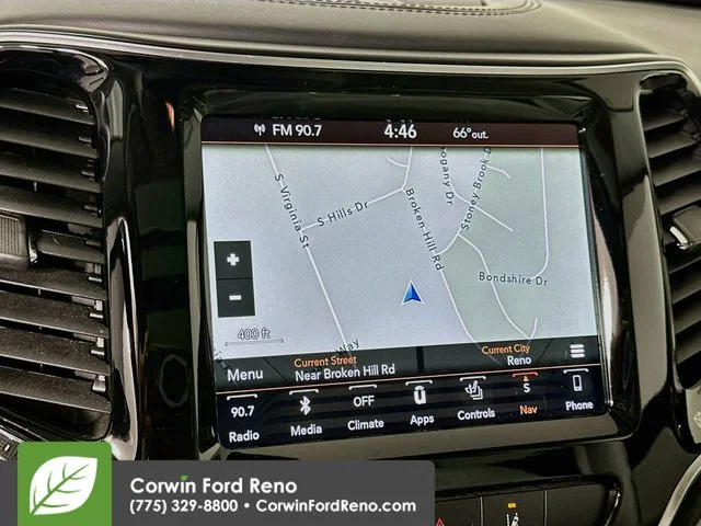 Used 2019 Granite Crystal Clearcoat Metallic Jeep Overland image 16
