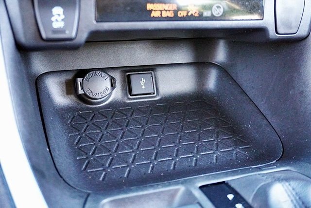 Used 2021 Silver Toyota XLE image 29