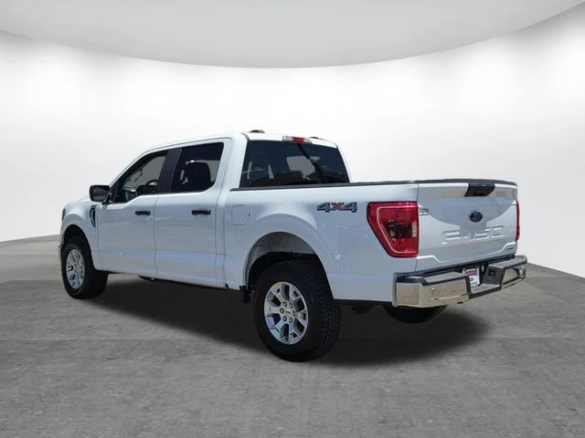 Used 2023 Oxford White Ford XLT image 6