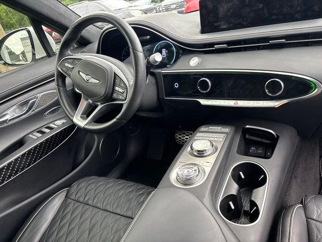 Used 2023 White Genesis 3.5T Sport image 12
