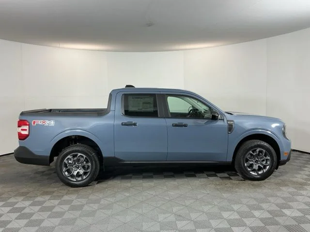 New 2026 Azure Gray Metallic Tri-Coat Ford XLT image 4