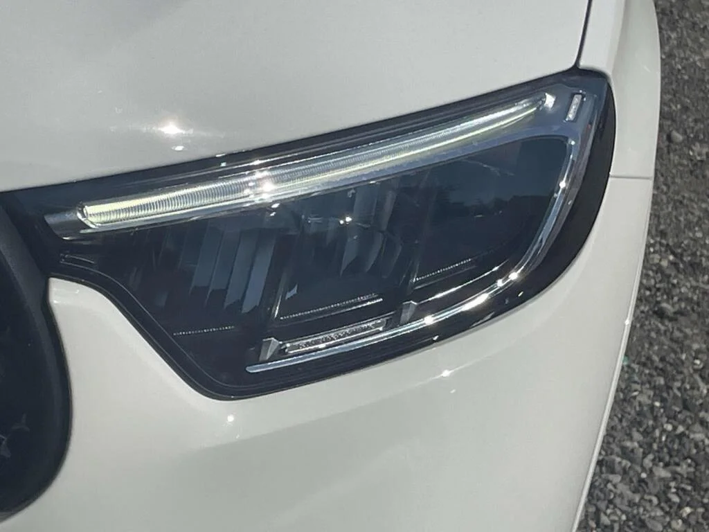 Certified Used 2024 Polar White Mercedes-Benz GLC 300 image 14