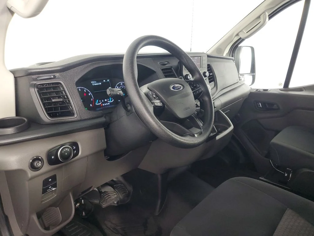 Used 2025 White Ford Base image 15