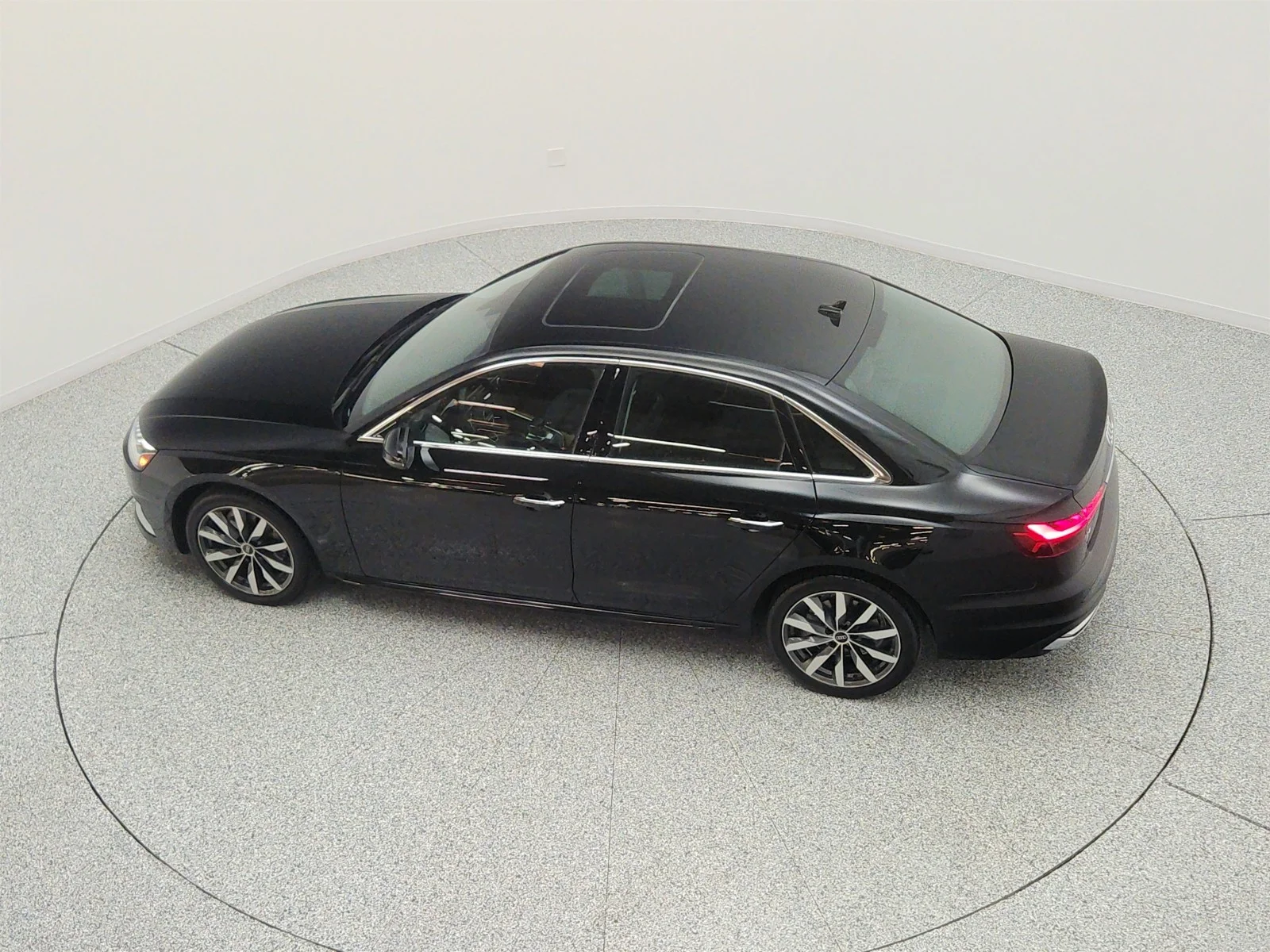 Used 2023 Mythos Black Metallic Audi Premium 40 TFSI quattro image 23