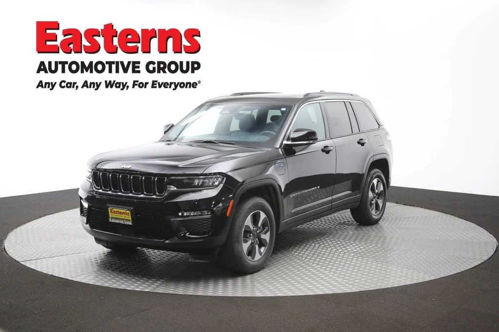 Used 2024 Black Jeep 4xe image 59