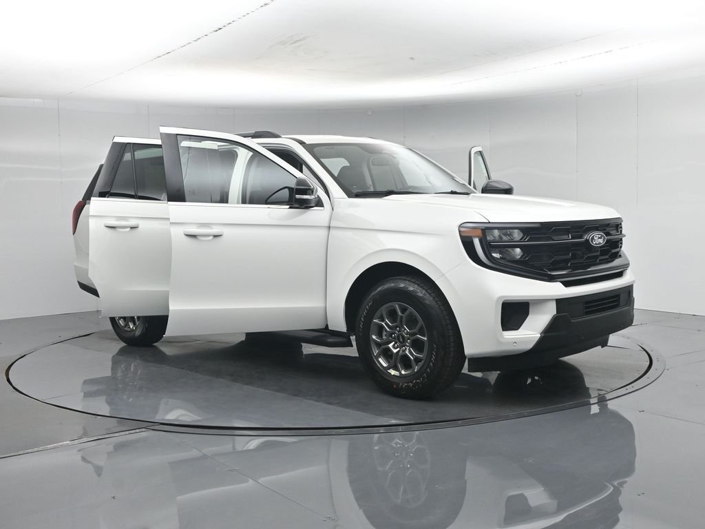 New 2027 Star White Metallic Tri-Coat Ford Active image 34