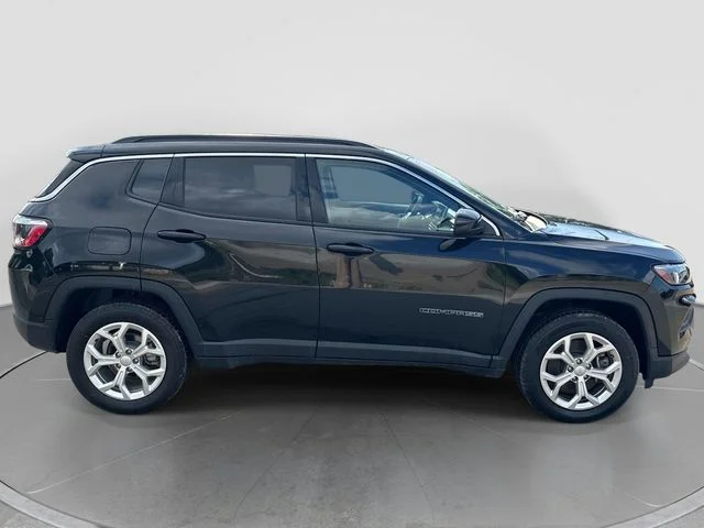 Used 2024 Black Jeep Latitude image 9