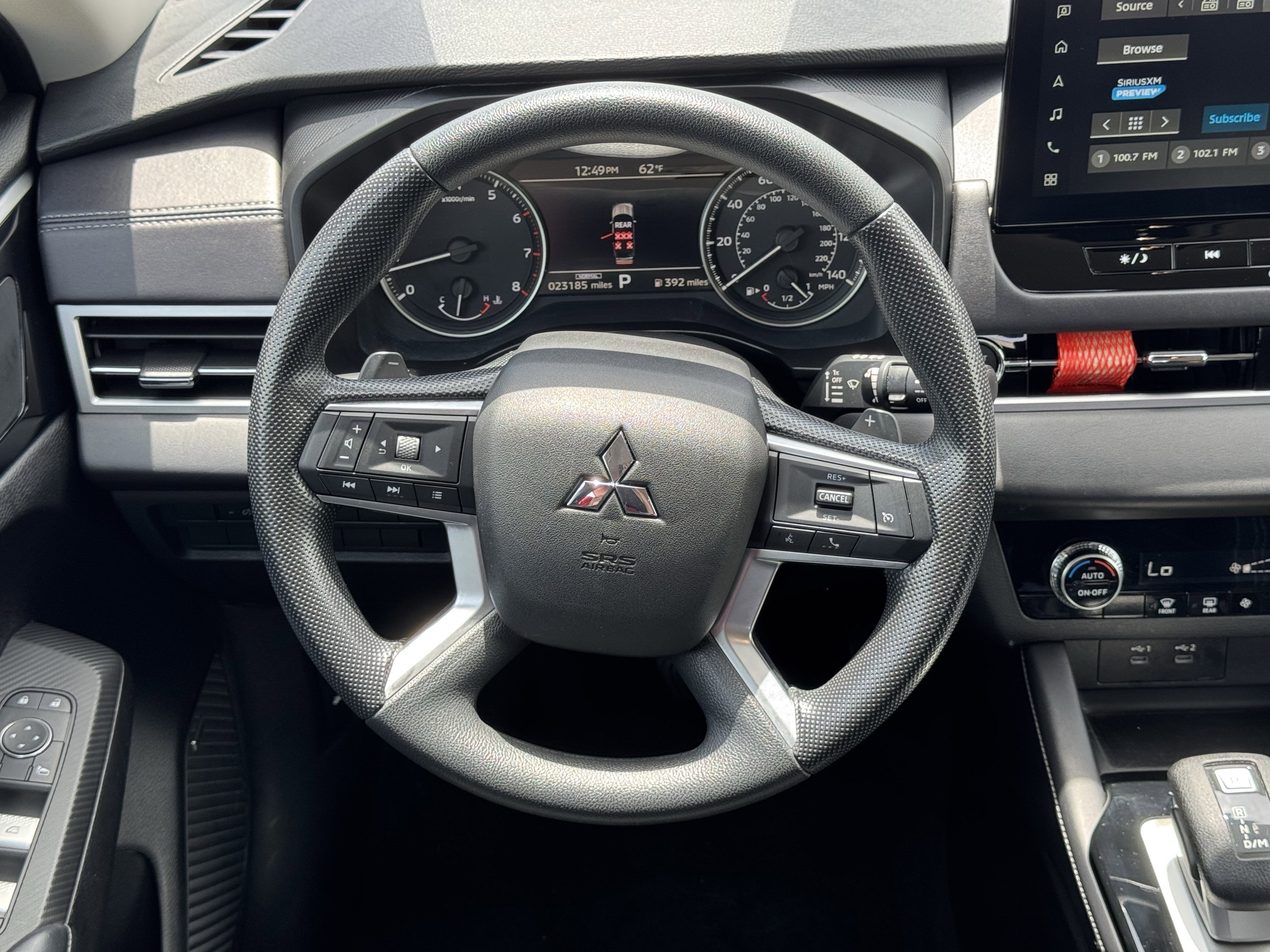 Used 2025  Mitsubishi ES image 24
