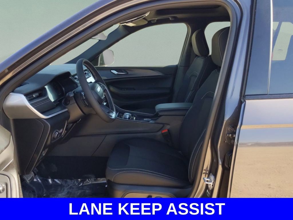 2025 Jeep Grand Cherokee L Laredo - Photo 15