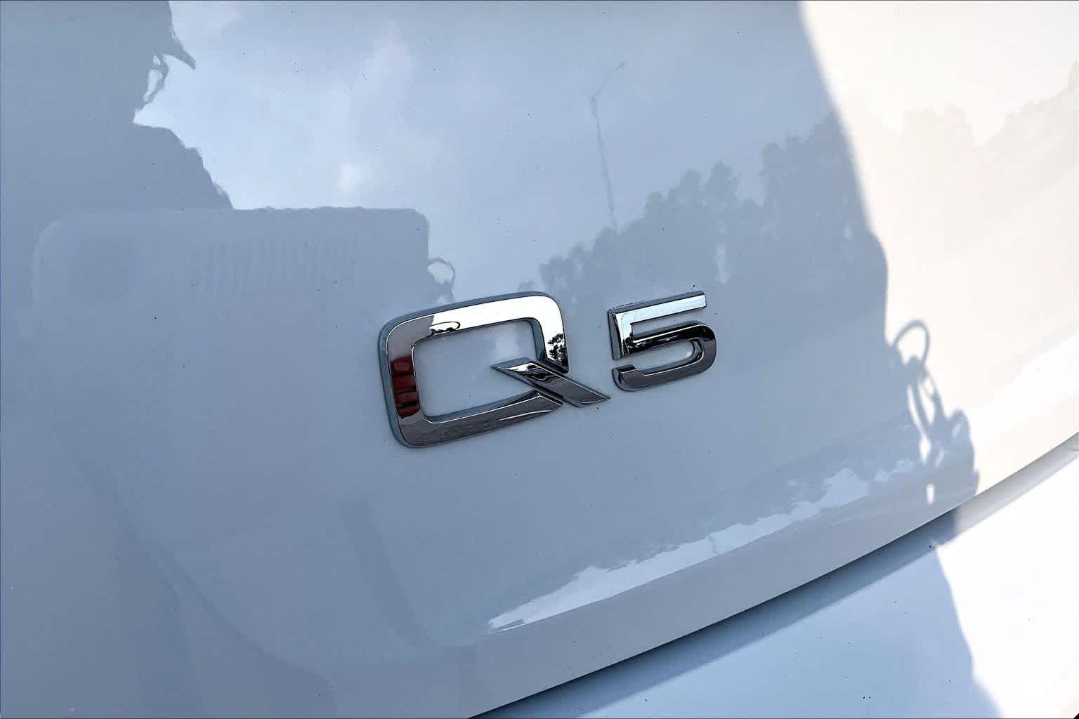Used 2022 Glacier White Metallic Audi S line Premium Plus image 10