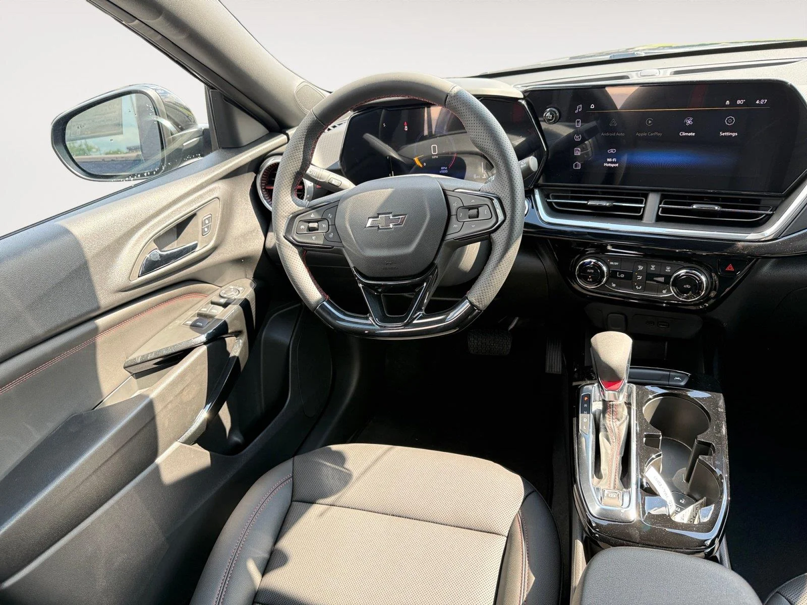 2026 Chevrolet Trax RS - Photo 11