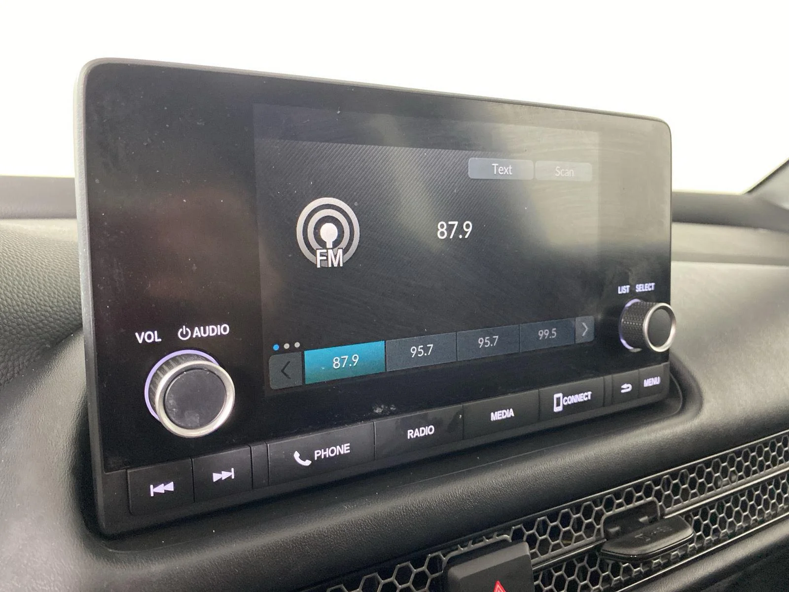 Used 2025 Nordic Forest Pearl Honda Sport image 17