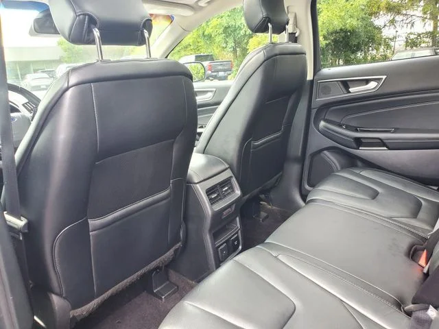 Used 2019 Gray Ford Titanium image 11