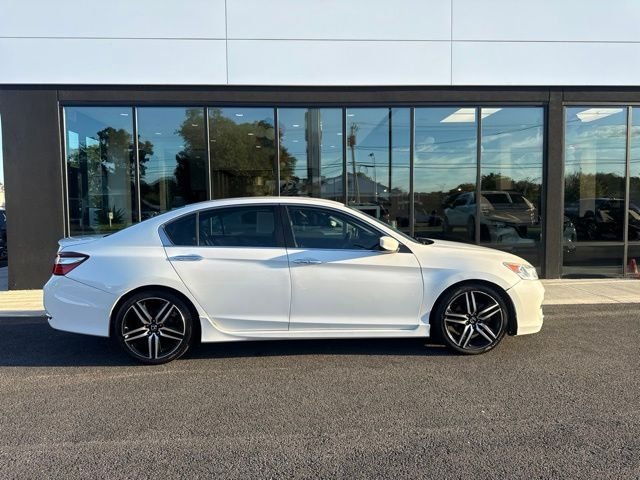 Used 2016 White Honda Sport image 2