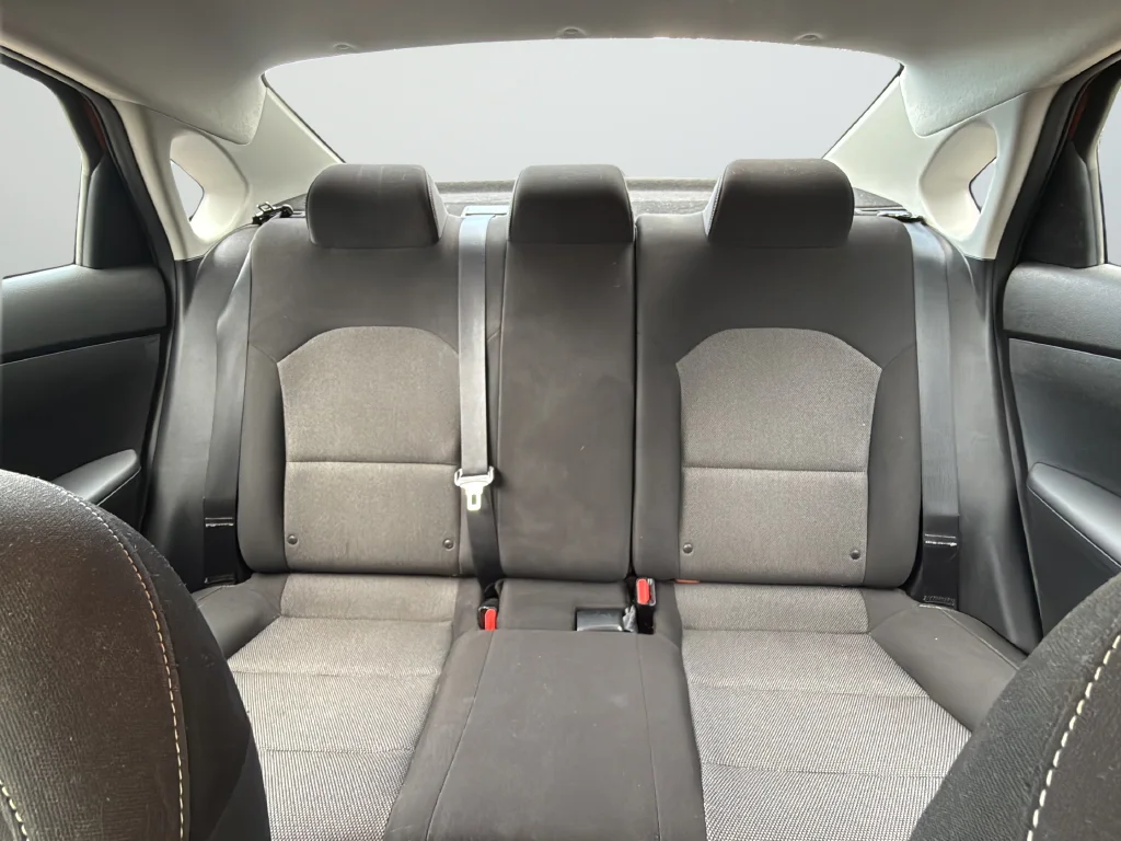 Used 2023 Red Kia LXS image 29