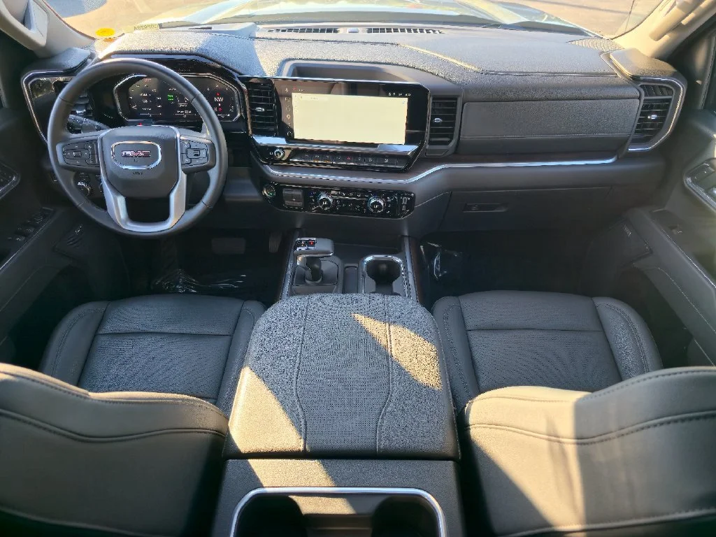 2026 GMC Sierra 1500 SLT - Photo 38