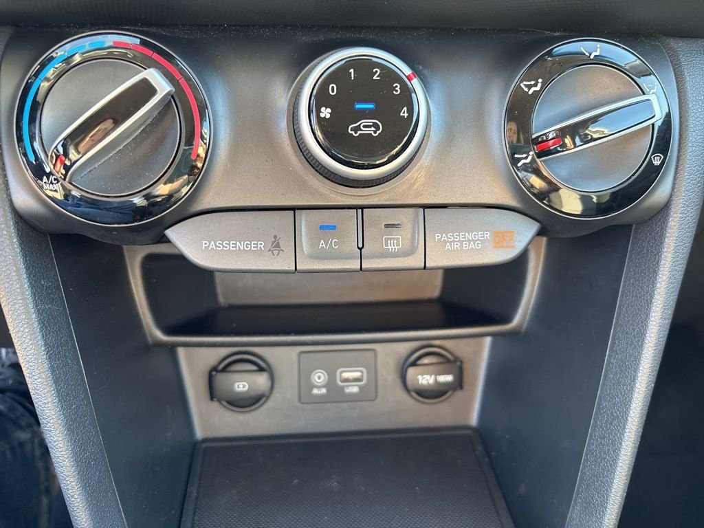 2020 Hyundai Kona SE - Photo 27